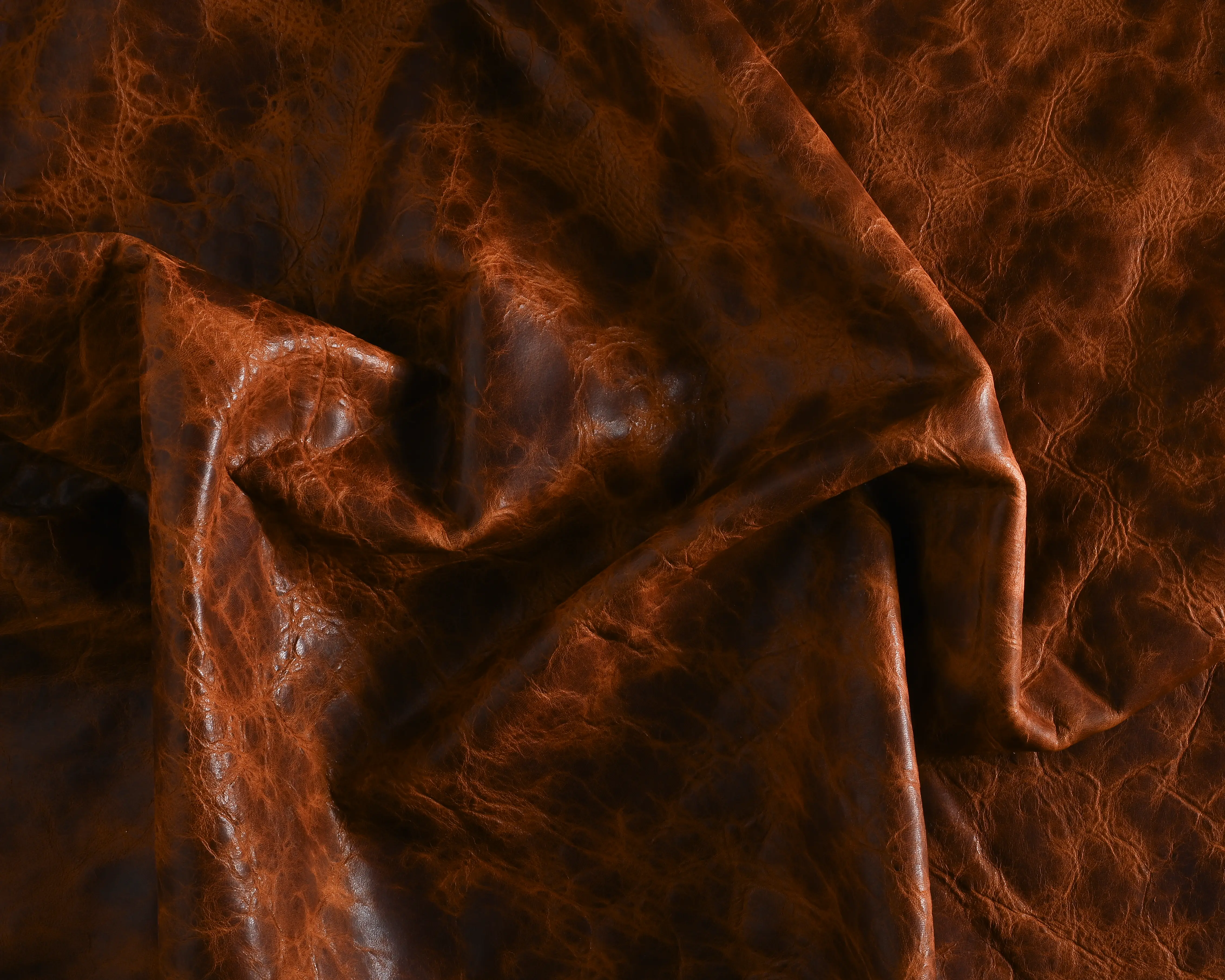 Cuero para tapicería de interiores